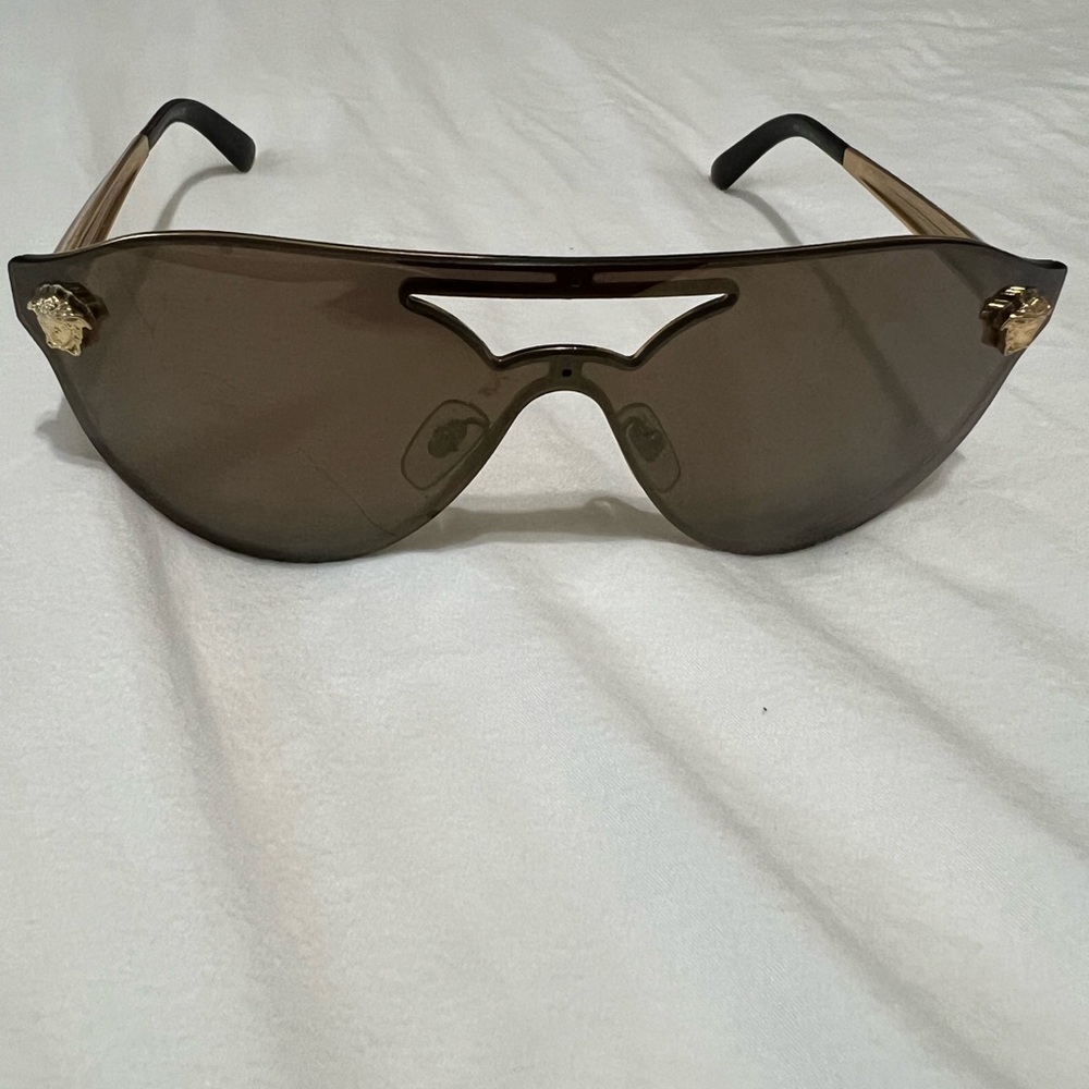 Stylish Brown Sunglasses
